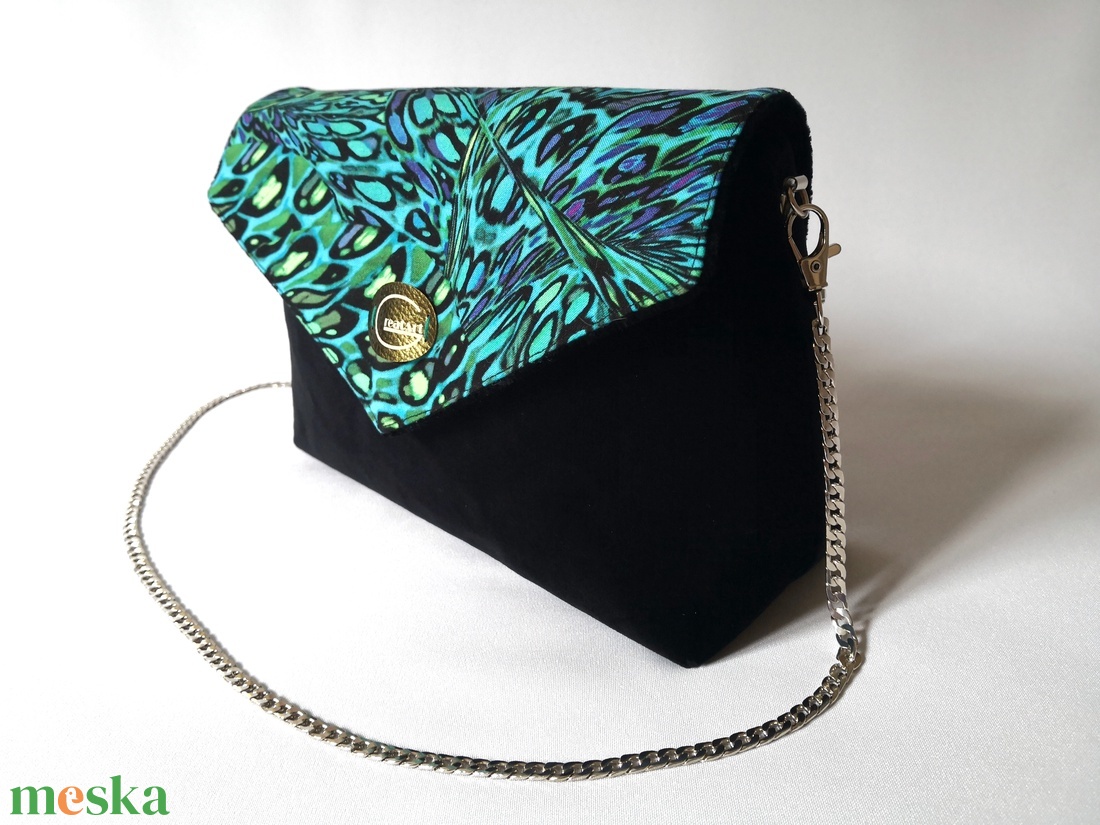 Designer női elegáns fekete - kék mintás válltáska lánccal - táska & tok - kézitáska & válltáska - vállon átvethető táska - Meska.hu Designer női elegáns fekete - kék mintás válltáska lánccal - táska & tok - kézitáska & válltáska - vállon átvethető táska - Meska.hu
