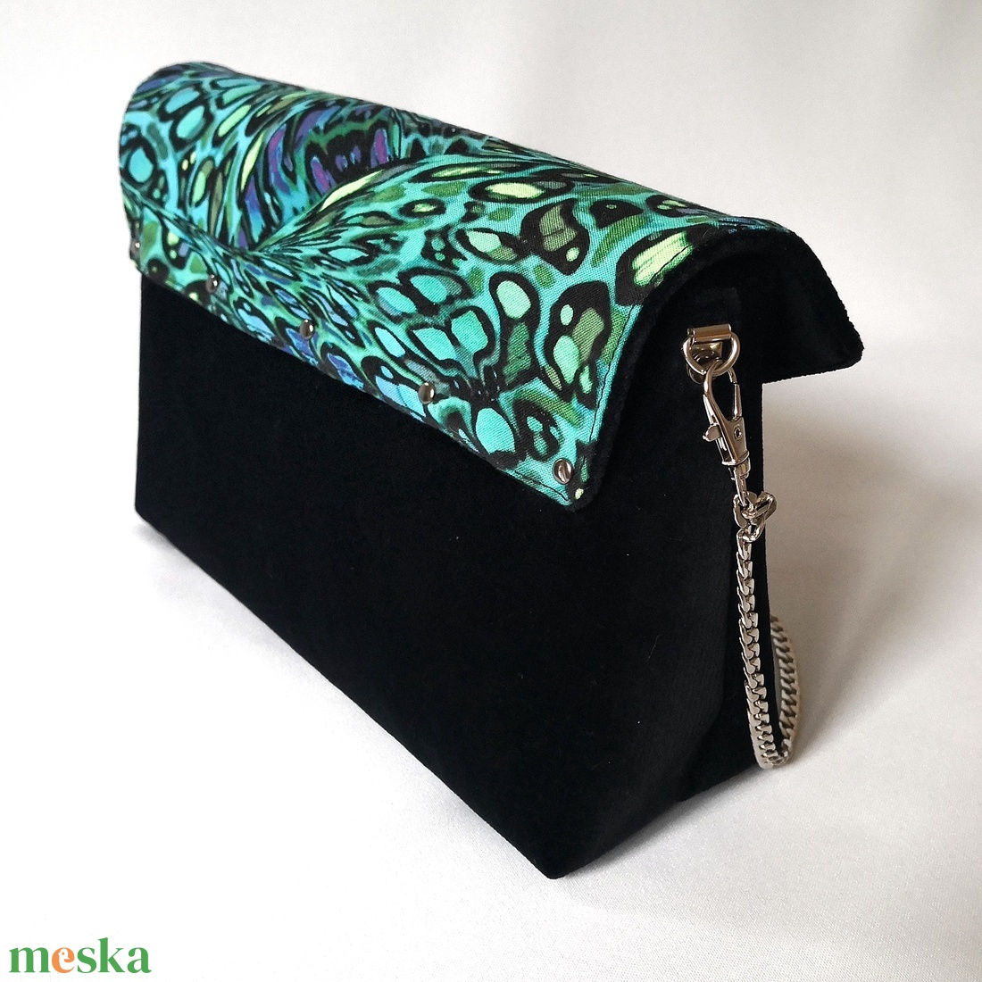 Designer női elegáns fekete - kék mintás válltáska lánccal - táska & tok - kézitáska & válltáska - vállon átvethető táska - Meska.hu Designer női elegáns fekete - kék mintás válltáska lánccal - táska & tok - kézitáska & válltáska - vállon átvethető táska - Meska.hu