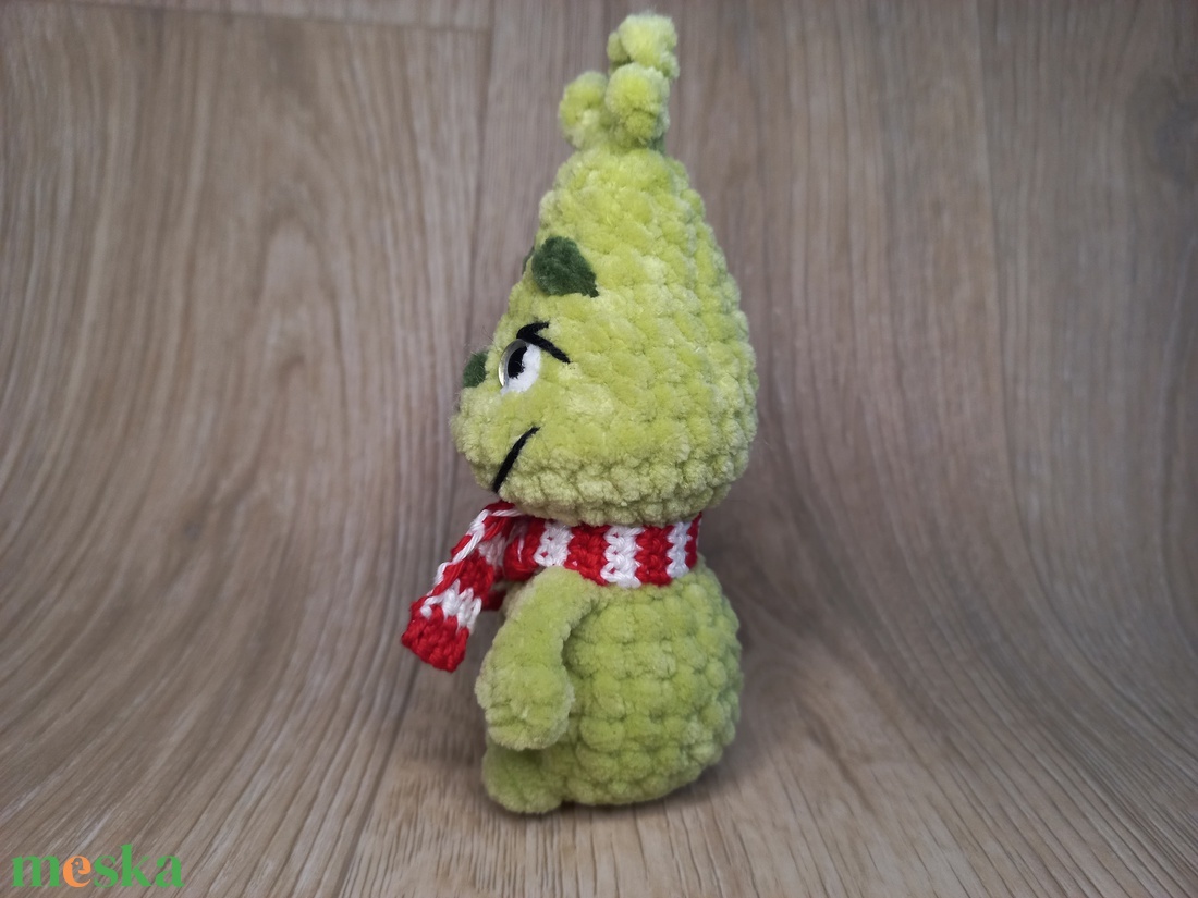 Mini Grincs, horgolt figura, 14 cm - játék & sport - plüssállat & játékfigura - plüss mesefigurák - Meska.hu