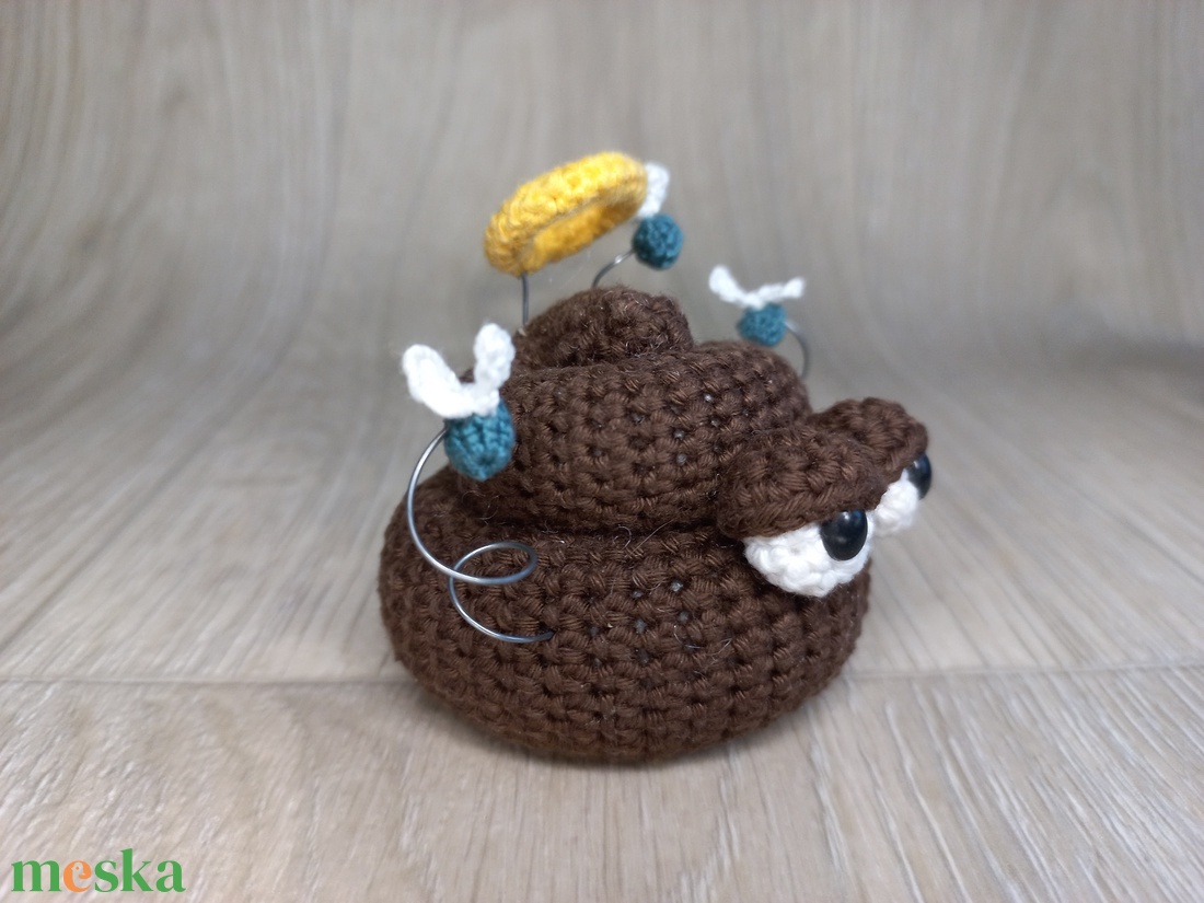 Holy Shit avagy Mr. Poop és a legyek, horgolt figura, 5 cm, plusz a kilógó részek - játék & sport - plüssállat & játékfigura - más figura - Meska.hu