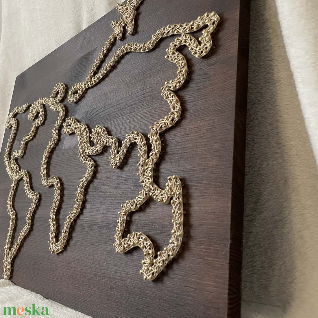 Világtérkép - kép string art technikával - otthon & életmód - dekoráció - fali és függő dekoráció - falra akasztható dekor - Meska.hu Világtérkép - kép string art technikával - otthon & életmód - dekoráció - fali és függő dekoráció - falra akasztható dekor - Meska.hu