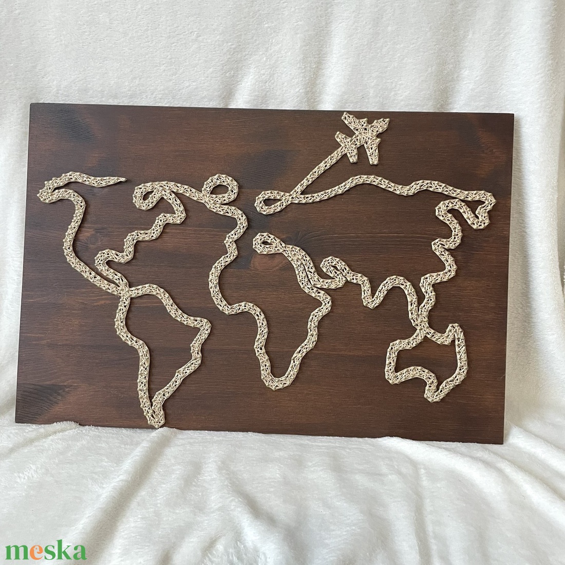 Világtérkép - kép string art technikával - otthon & életmód - dekoráció - fali és függő dekoráció - falra akasztható dekor - Meska.hu Világtérkép - kép string art technikával - otthon & életmód - dekoráció - fali és függő dekoráció - falra akasztható dekor - Meska.hu