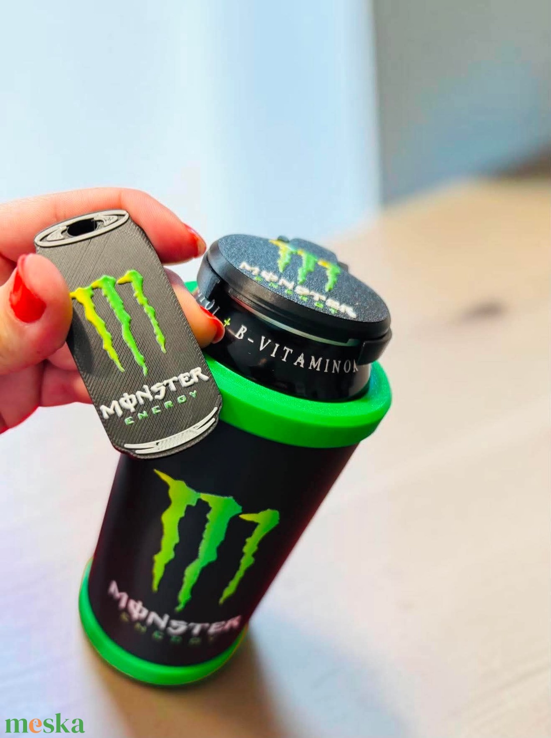 Monster energia ital szett - tartó, fedél, nyitó - otthon & életmód - konyhafelszerelés, tálalás - italos kellékek - kulacsok - Meska.hu