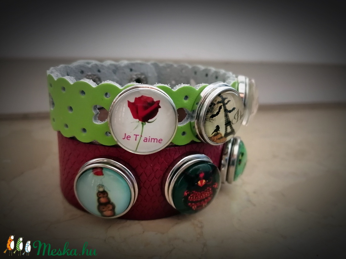 Piros patentos karkötő - ékszer - karkötő - széles karkötő - Meska.hu