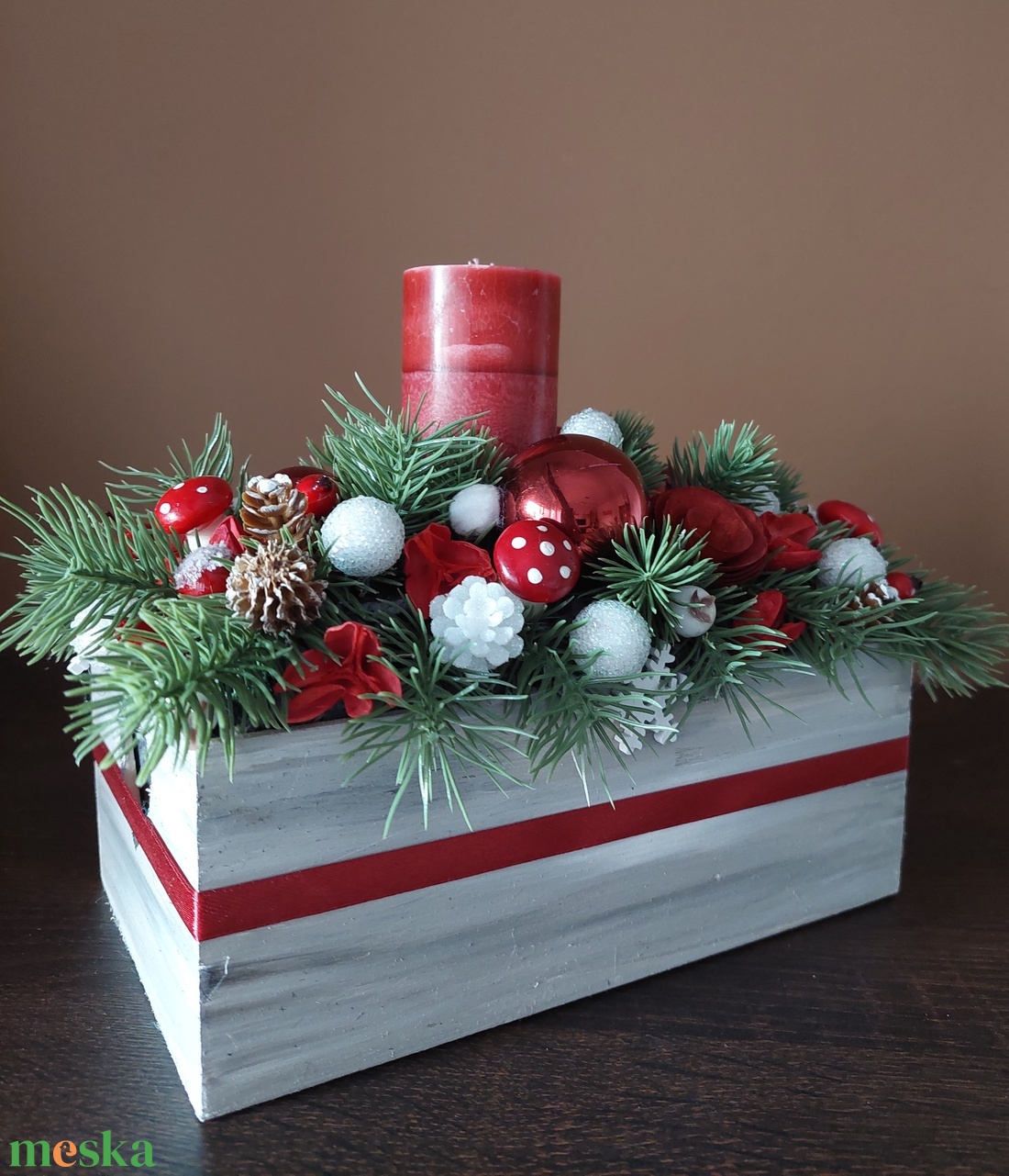 Különleges adventi/karácsonyi asztaldísz...a piros színvilág kedvelőinek ! - karácsony - karácsonyi lakásdekoráció - ünnepi asztaldekoráció - Meska.hu Különleges adventi/karácsonyi asztaldísz...a piros színvilág kedvelőinek ! - karácsony - karácsonyi lakásdekoráció - ünnepi asztaldekoráció - Meska.hu