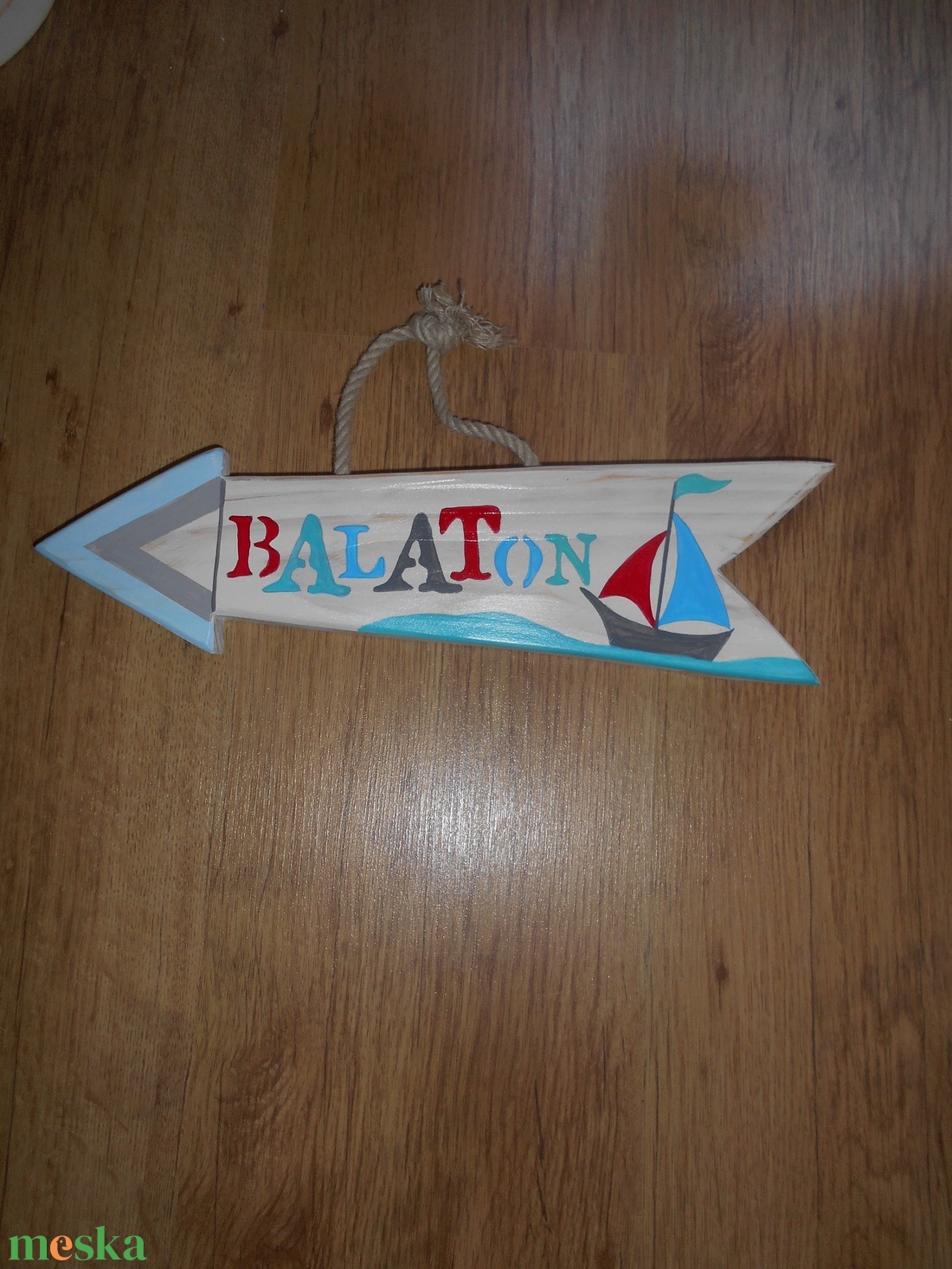 Balaton dekorációs nyíl hajóval - otthon & életmód - dekoráció - fali és függő dekoráció - felirat - Meska.hu Balaton dekorációs nyíl hajóval - otthon & életmód - dekoráció - fali és függő dekoráció - felirat - Meska.hu