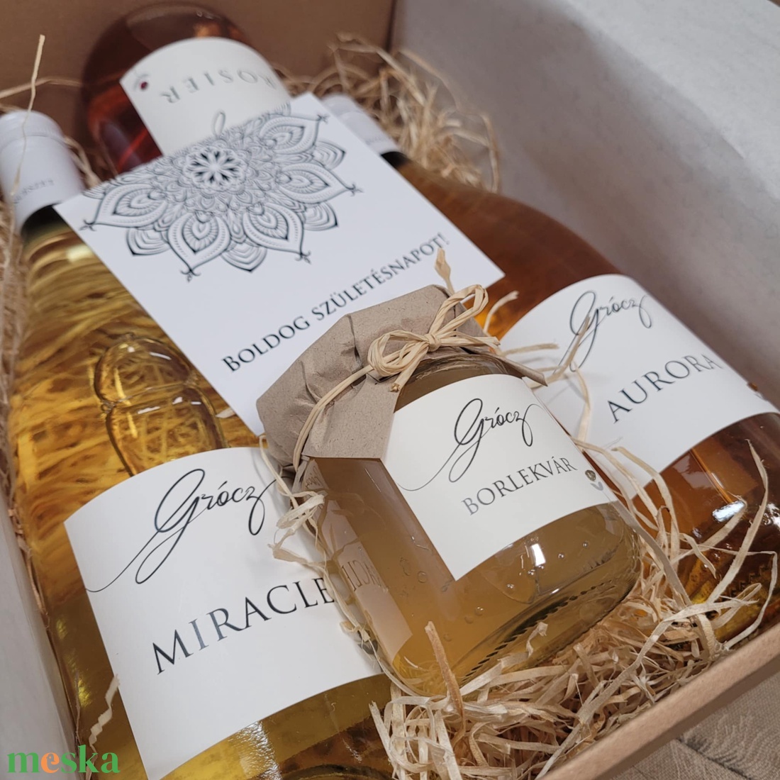 Születésnapi ajándékcsomag nőknek - élelmiszer - alkoholos italok - Meska.hu Születésnapi ajándékcsomag nőknek - élelmiszer - alkoholos italok - Meska.hu