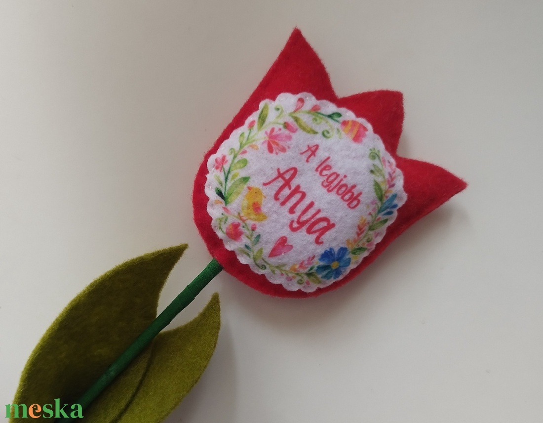 Anyák napjára filc tulipán  - otthon & életmód - dekoráció - virágdísz és tartó - csokor & virágdísz - Meska.hu