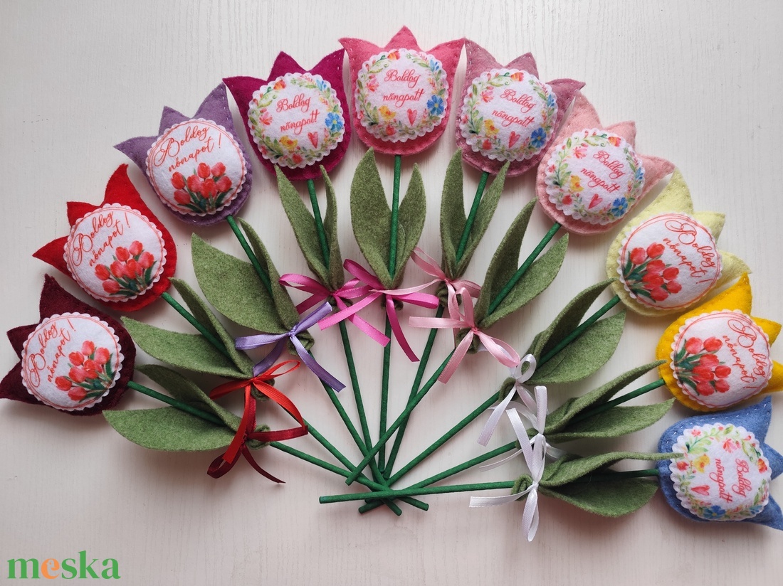 Nőnapra filc tulipán (10 darab) - otthon & életmód - virágdekoráció - virágok - virágcsokor - Meska.hu