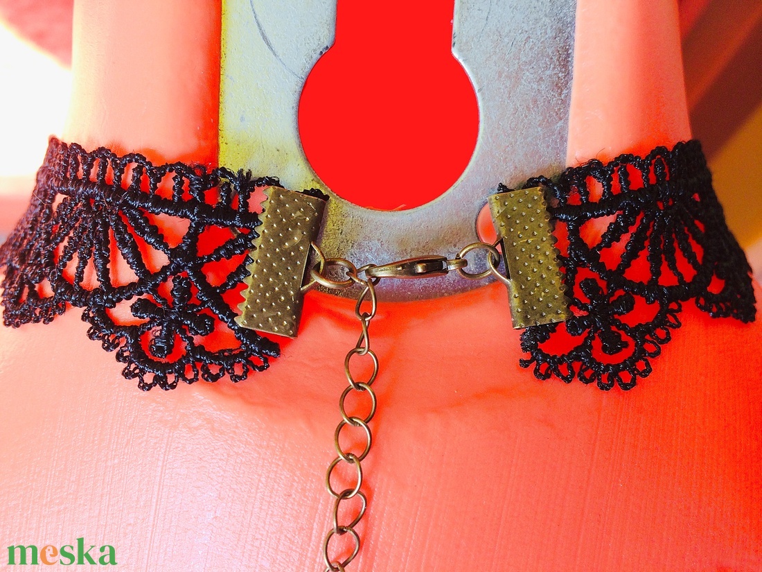 Fekete csipke nyakék choker nyaklánc csepp függővel - ékszer - nyaklánc - nyakpánt, gallér - Meska.hu Fekete csipke nyakék choker nyaklánc csepp függővel - ékszer - nyaklánc - nyakpánt, gallér - Meska.hu