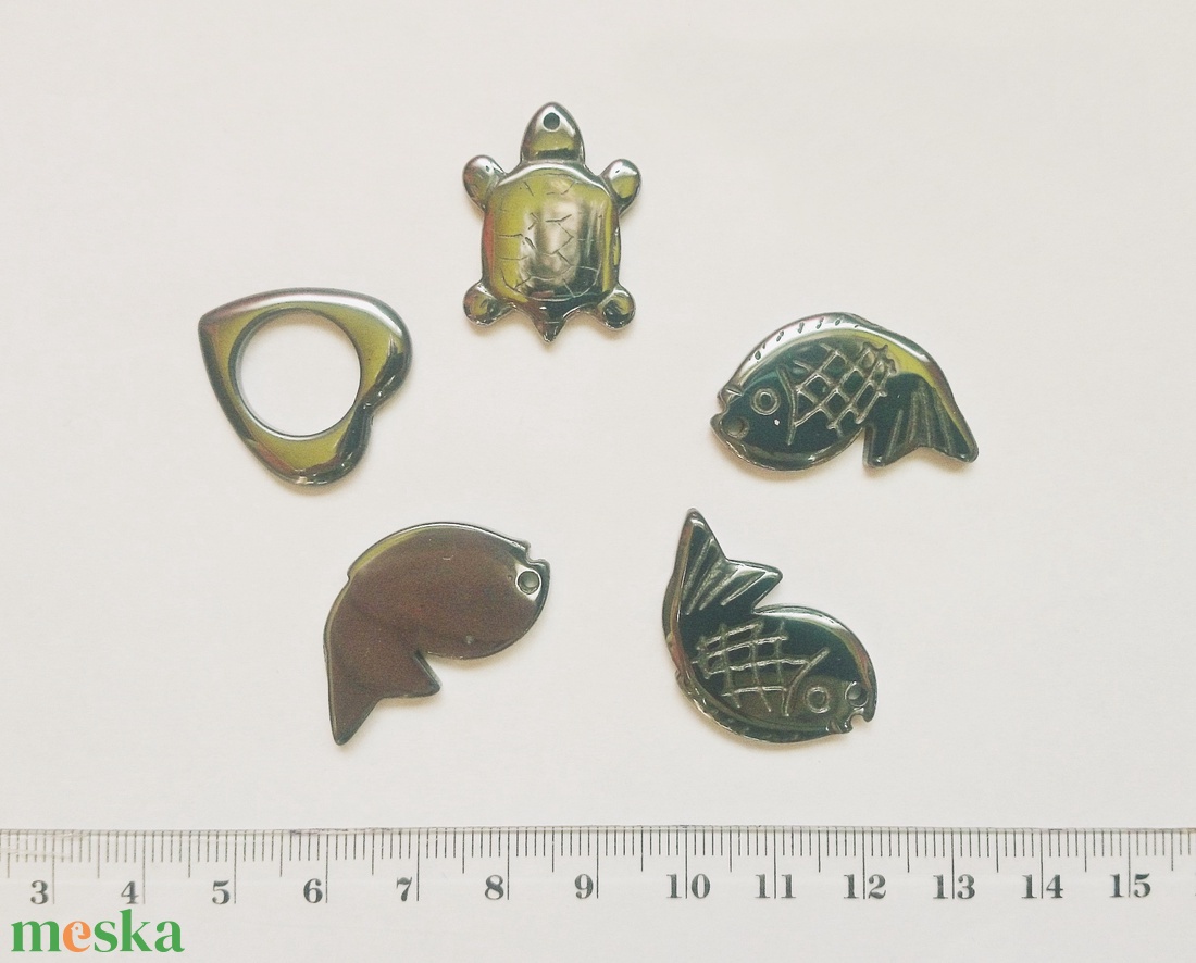 5 db hematit fúrt figura hal teknős medál függő - kellékek & szerszámok - ékszerkellék - medál csomag - Meska.hu