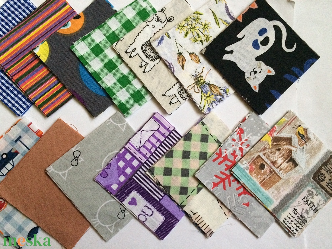 100 db vegyes mintájú patchwork 8x8 cm pamutvászon csomag V2 - kellékek & szerszámok - méteráru - anyagcsomag - Meska.hu