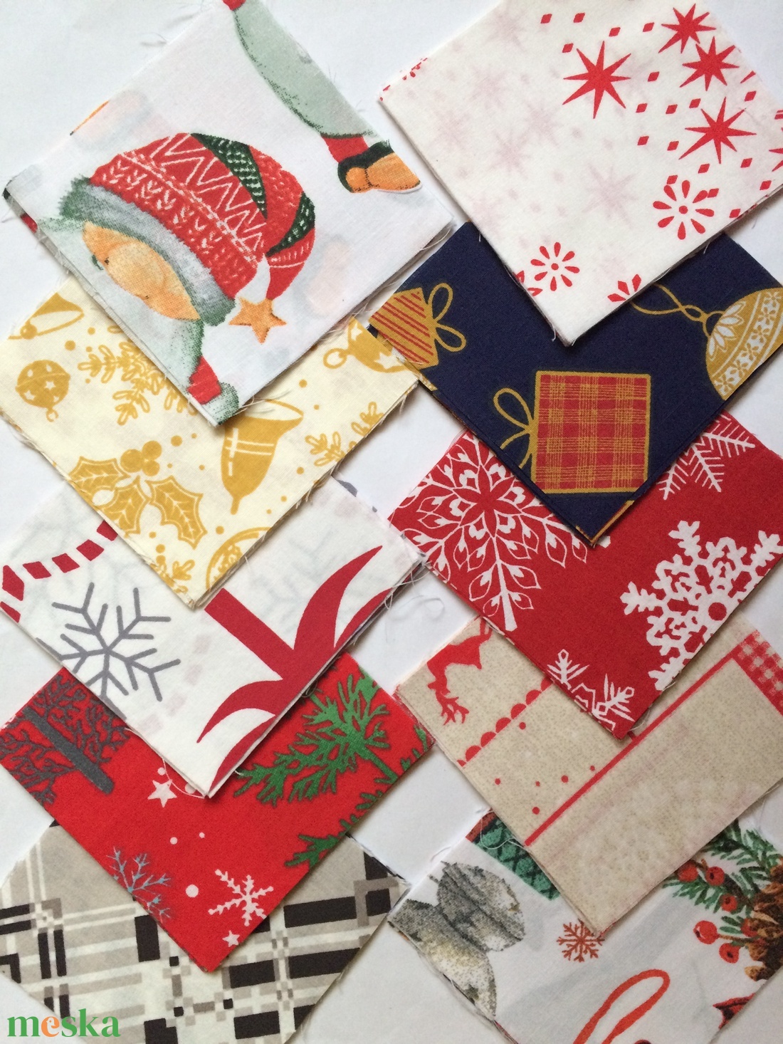 100 db Karácsony patchwork 10x10 cm pamutvászon csomag KA - kellékek & szerszámok - méteráru - anyagcsomag - Meska.hu