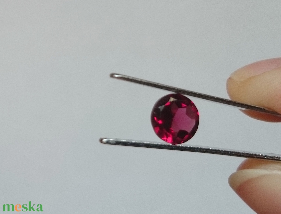 Rodolit gránát drágakő csiszolt kerek - kellékek & szerszámok - ásvány alapanyag - ásvány figura - Meska.hu