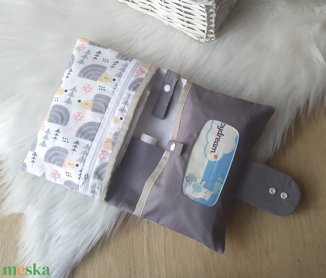 Pelenkatáska, pelenkázó neszeszer - táska & tok - pelenkatáska - pelenkatartó tok - Meska.hu Pelenkatáska, pelenkázó neszeszer - táska & tok - pelenkatáska - pelenkatartó tok - Meska.hu