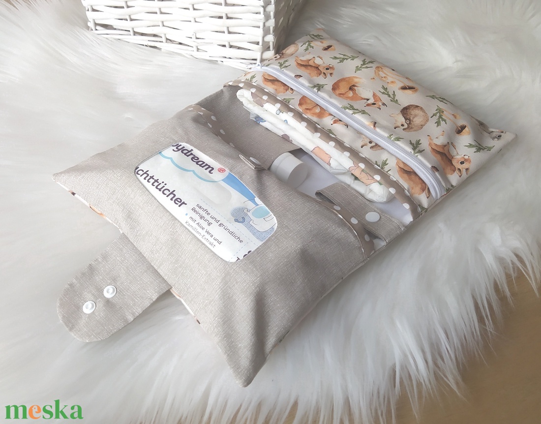 Pelenkatáska, pelenkázó neszeszer - táska & tok - pelenkatáska - pelenkatartó tok - Meska.hu Pelenkatáska, pelenkázó neszeszer - táska & tok - pelenkatáska - pelenkatartó tok - Meska.hu