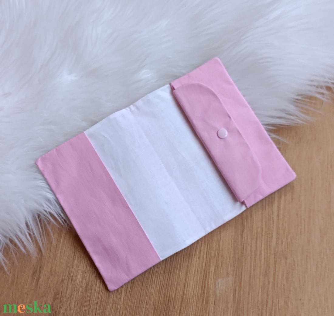 Kártyatartós egészségügyi kiskönyv borító - baba - mama - babaemlékek - egészségügyi kiskönyv borító - Meska.hu