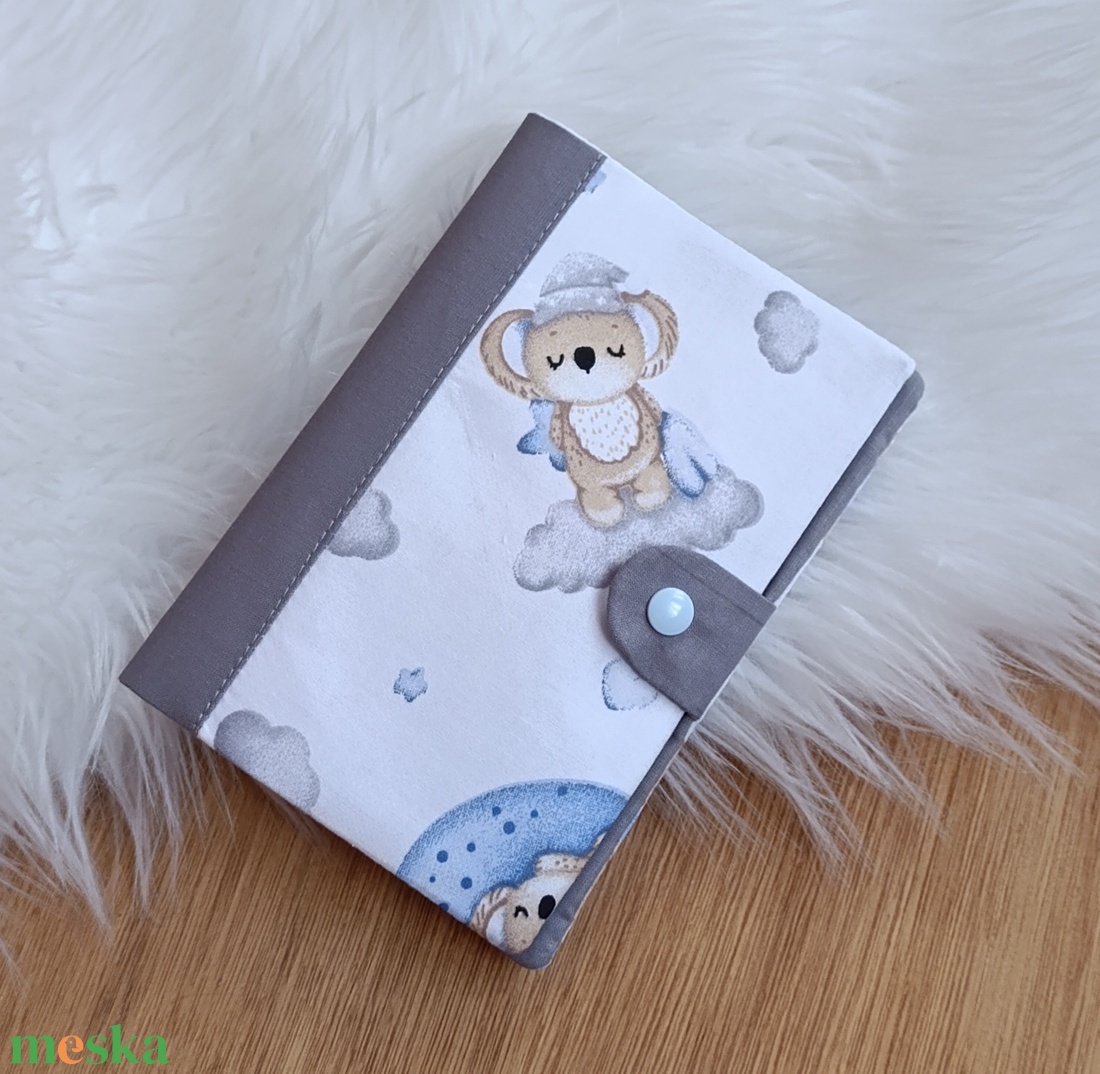 Kártyatartós egészségügyi kiskönyv borító - baba - mama - babaemlékek - egészségügyi kiskönyv borító - Meska.hu