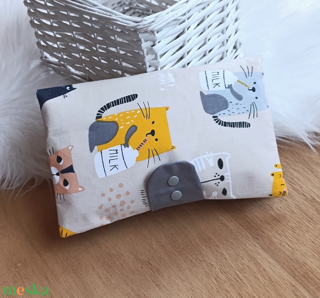 Pelenkatáska, pelenkázó neszeszer - baba - mama - pelenkázó, babafürdető kellékek - pelenkázó neszeszer, pelenkatartó - Meska.hu