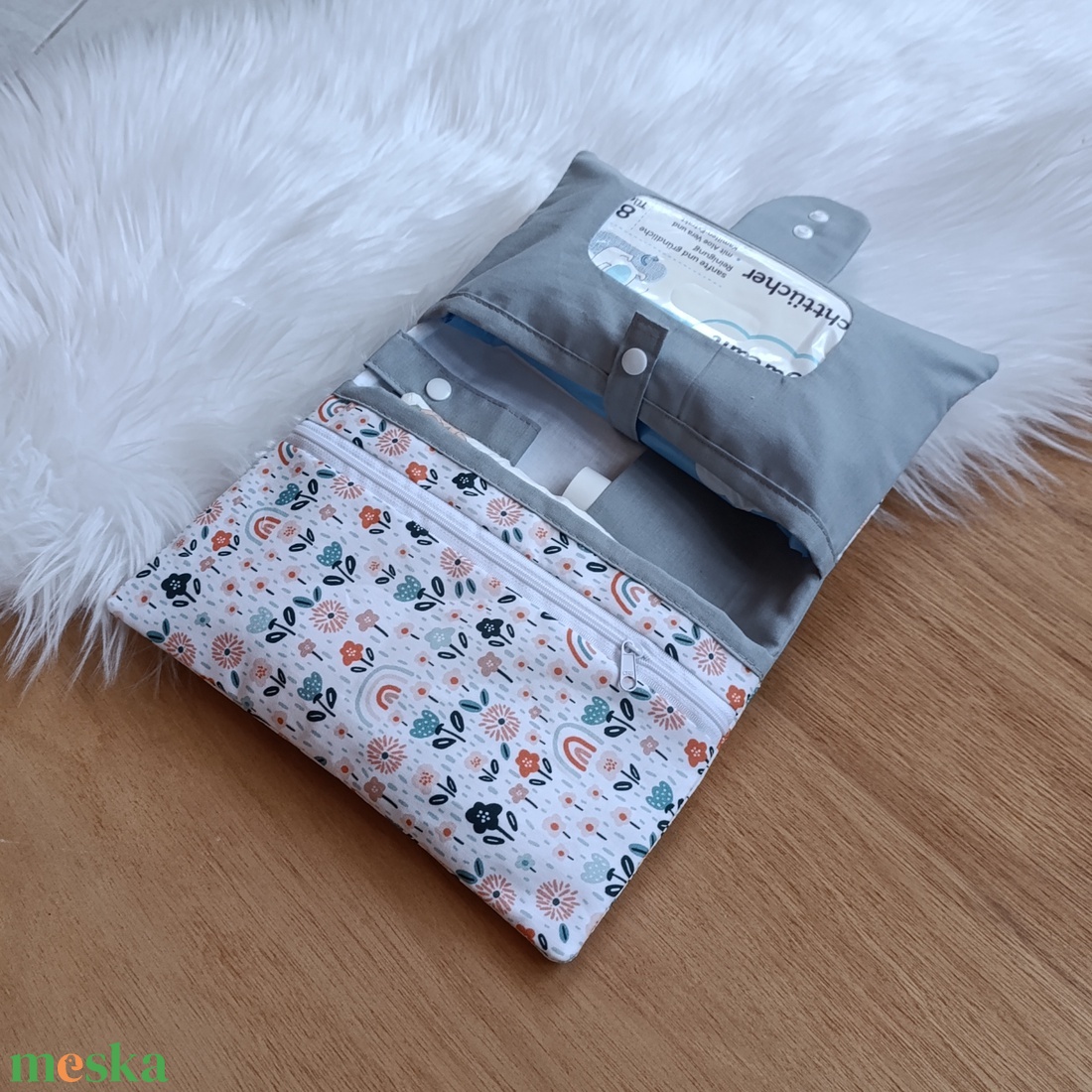 Pelenkatáska, pelenkázó neszeszer - táska & tok - pelenkatáska - pelenkatartó tok - Meska.hu