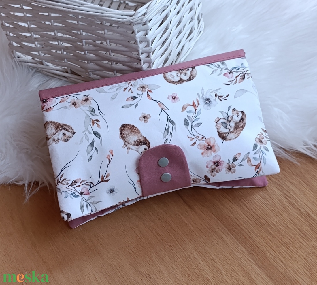 Pelenkatáska, pelenkázó neszeszer - táska & tok - pelenkatáska - pelenkatartó tok - Meska.hu