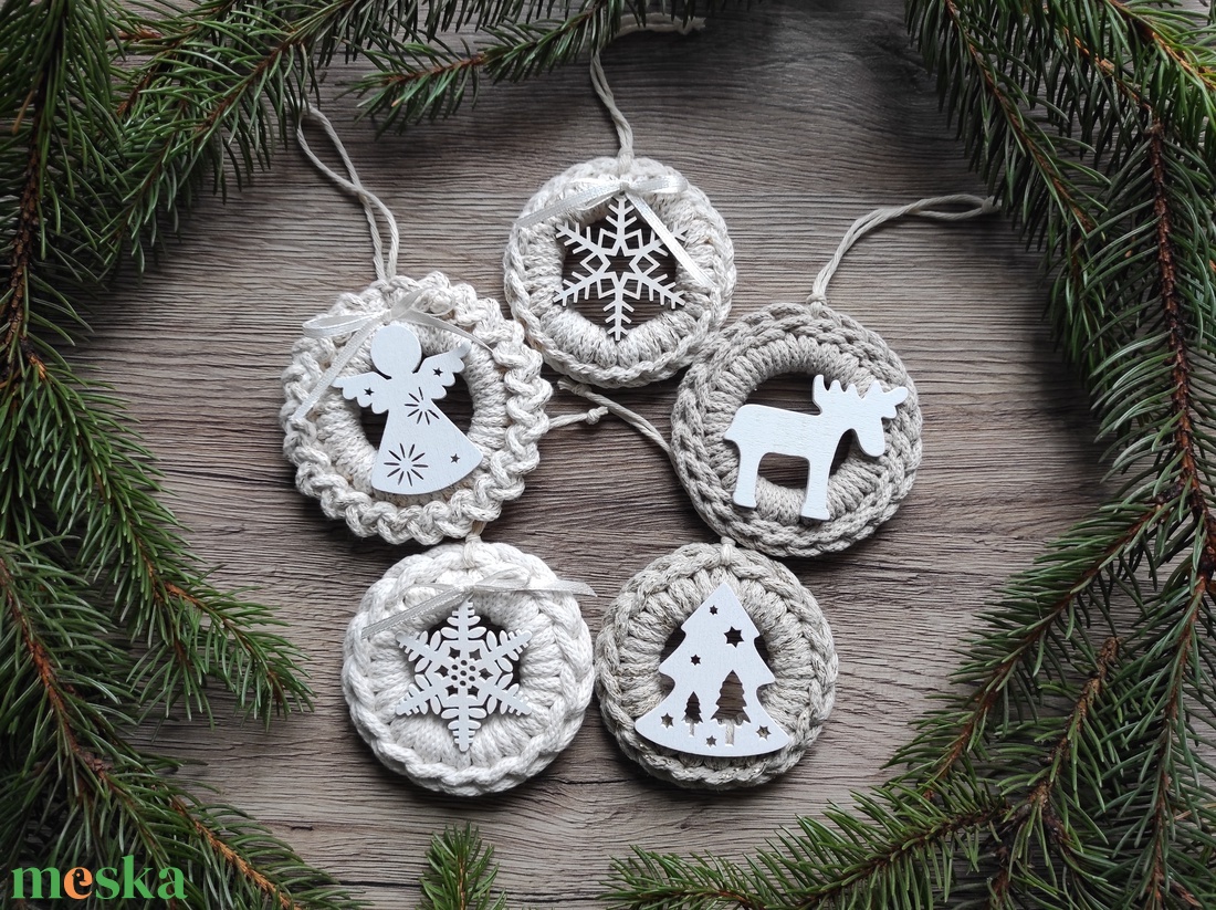 Horgolt karácsonyfadísz szett natúr-bézs színben - karácsony - karácsonyi lakásdekoráció - karácsonyfadíszek - Meska.hu