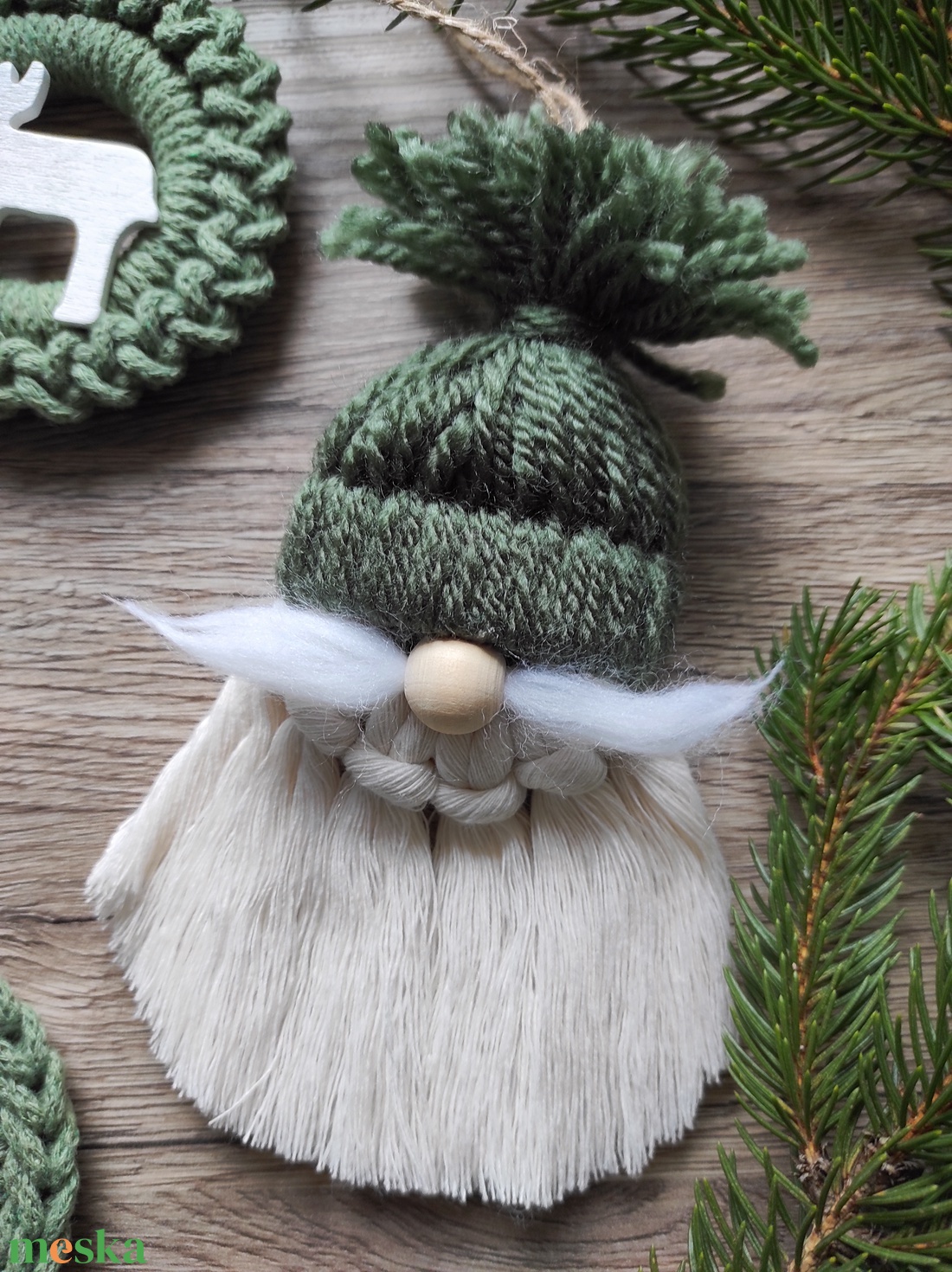 Horgolt karácsonyfadísz szett bézs-eukaliptusz színben - karácsony - karácsonyi lakásdekoráció - karácsonyfadíszek - Meska.hu