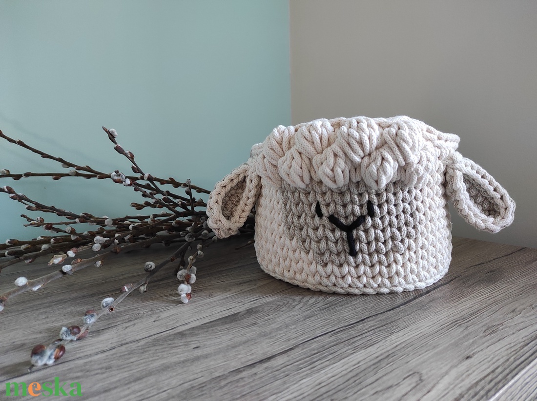 Bárányos horgolt tároló (nagy méret!) - otthon & életmód - tárolás & rendszerezés - tárolókosár - Meska.hu