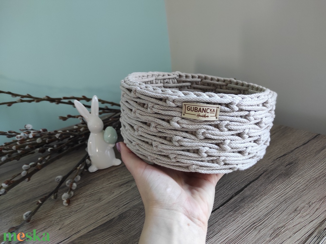 Csomómintás horgolt kosár (világosbézs színben) - otthon & életmód - tárolás & rendszerezés - tárolókosár - Meska.hu