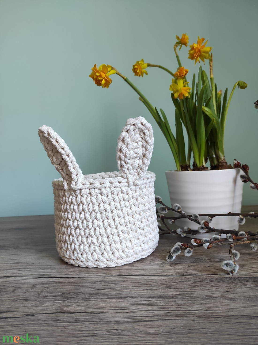 Horgolt nyuszifüles kosár (ekrü színben) - otthon & életmód - tárolás & rendszerezés - tárolókosár - Meska.hu