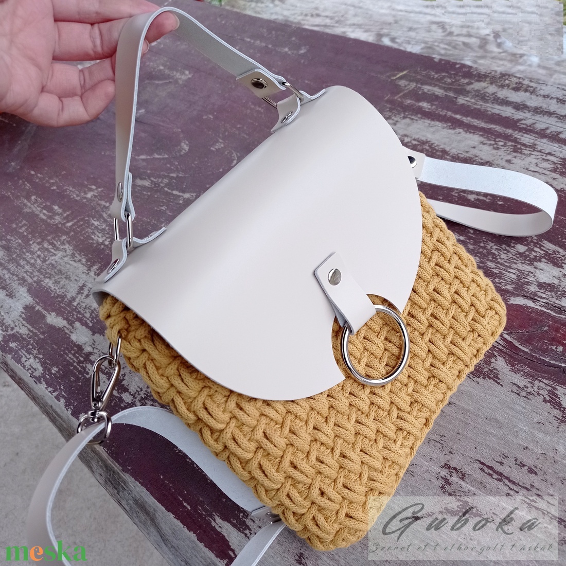 Női crossbody táska bőr fedlappal, horgolt - táska & tok - kézitáska & válltáska - vállon átvethető táska - Meska.hu Női crossbody táska bőr fedlappal, horgolt - táska & tok - kézitáska & válltáska - vállon átvethető táska - Meska.hu