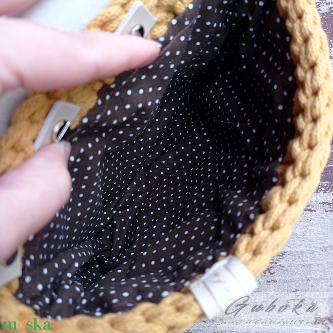 Női crossbody táska bőr fedlappal, horgolt - táska & tok - kézitáska & válltáska - vállon átvethető táska - Meska.hu Női crossbody táska bőr fedlappal, horgolt - táska & tok - kézitáska & válltáska - vállon átvethető táska - Meska.hu