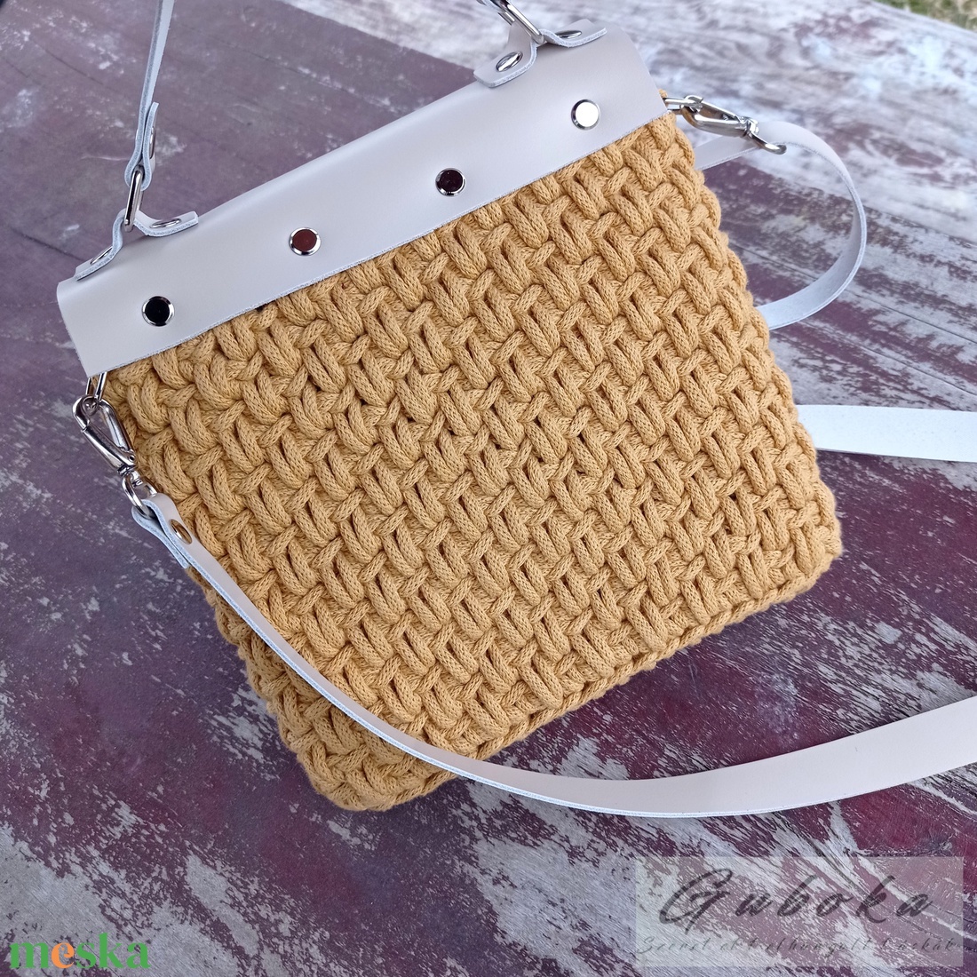 Női crossbody táska bőr fedlappal, horgolt - táska & tok - kézitáska & válltáska - vállon átvethető táska - Meska.hu Női crossbody táska bőr fedlappal, horgolt - táska & tok - kézitáska & válltáska - vállon átvethető táska - Meska.hu