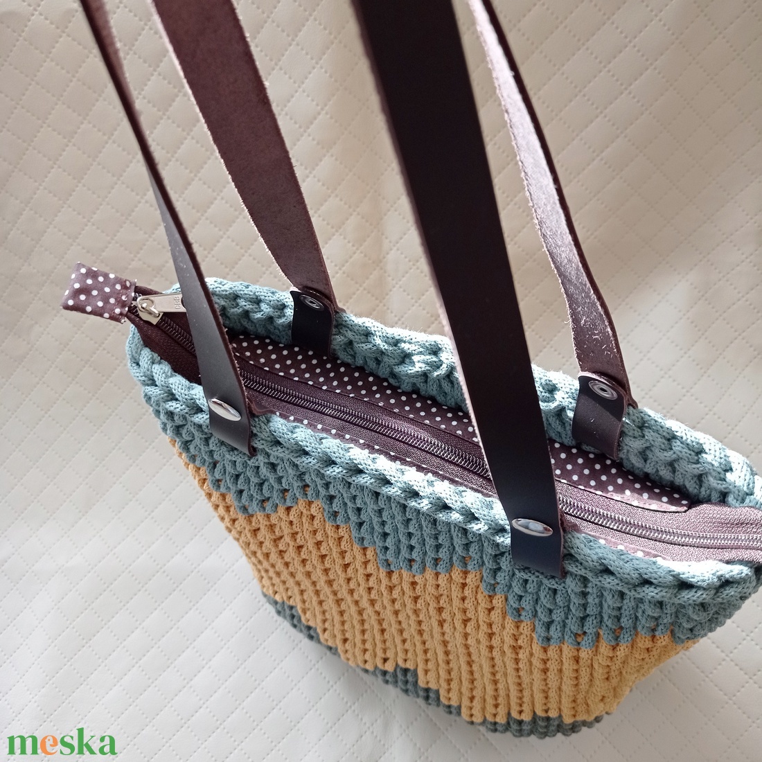 Női válltáska, bőr pántokkal - táska & tok - kézitáska & válltáska - válltáska - Meska.hu Női válltáska, bőr pántokkal - táska & tok - kézitáska & válltáska - válltáska - Meska.hu