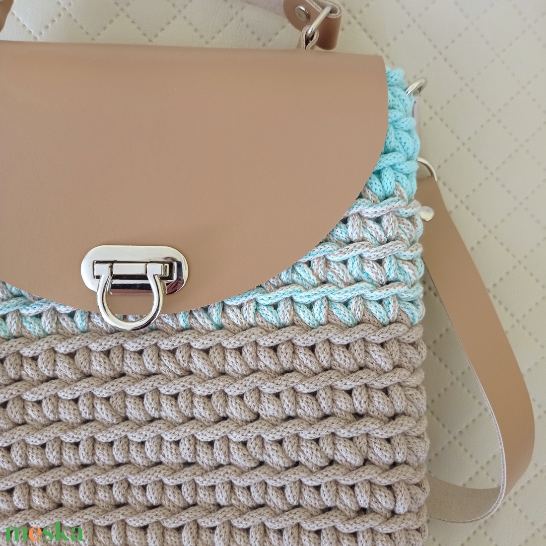 Női válltáska, crossbody - táska & tok - kézitáska & válltáska - vállon átvethető táska - Meska.hu