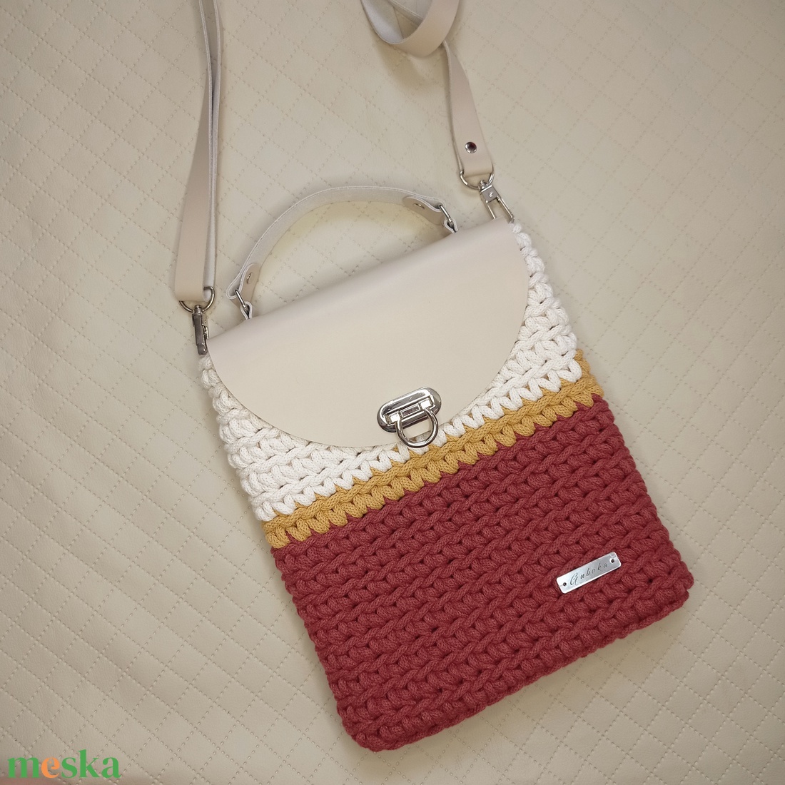 Női válltáska, crossbody - táska & tok - kézitáska & válltáska - vállon átvethető táska - Meska.hu