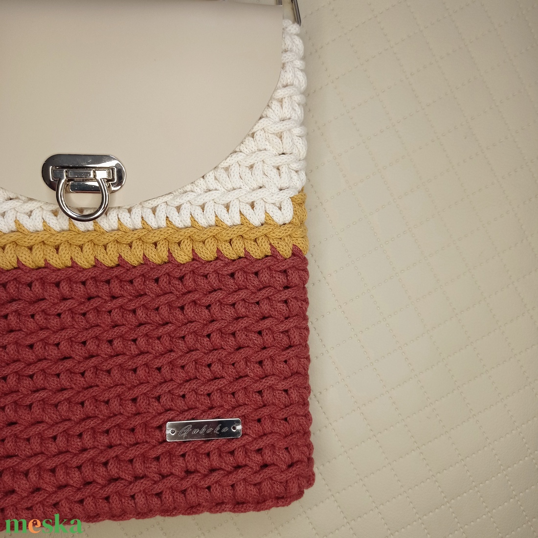 Női válltáska, crossbody - táska & tok - kézitáska & válltáska - vállon átvethető táska - Meska.hu