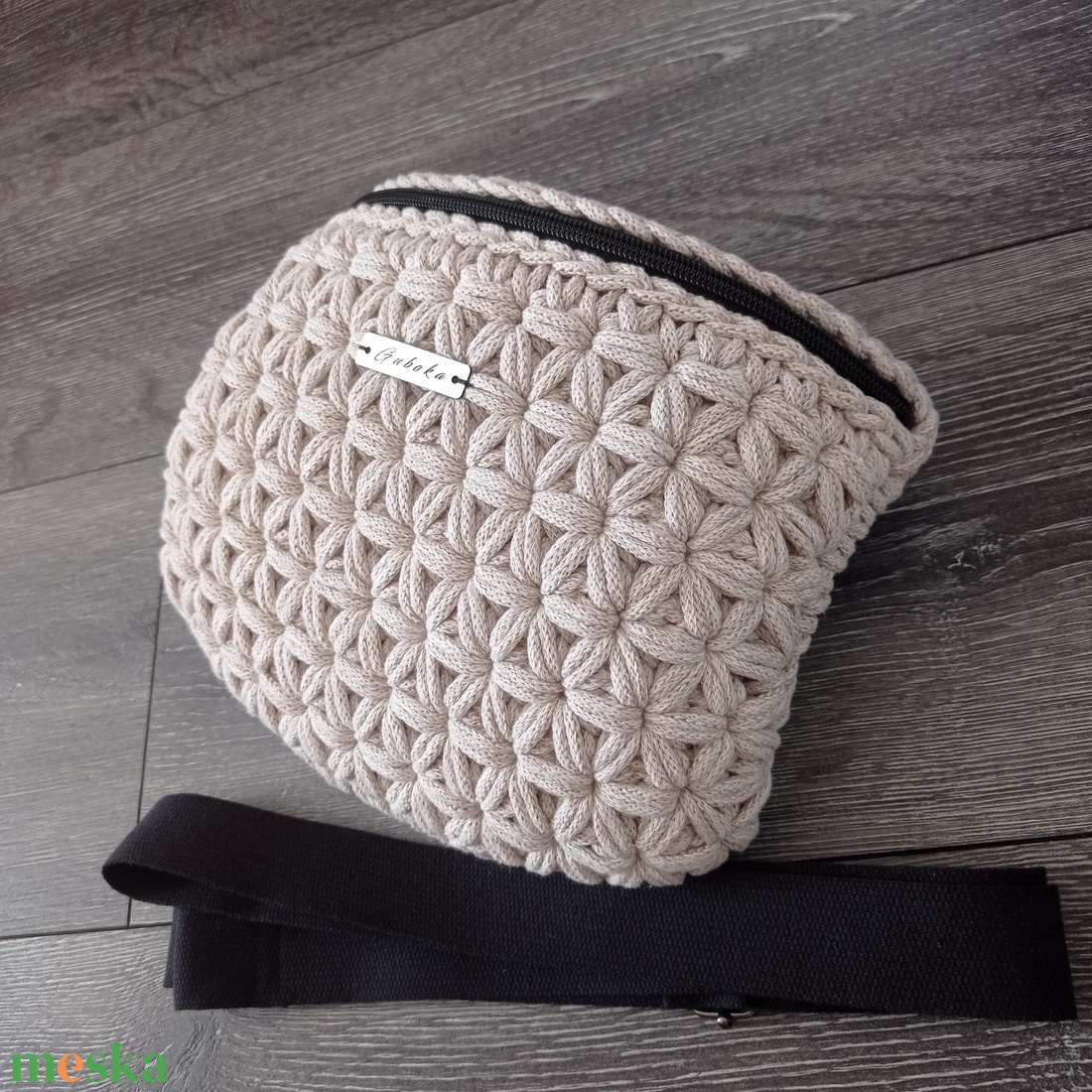 Övtáska jázmin virág mintával - táska & tok - övtáska - Meska.hu Övtáska jázmin virág mintával - táska & tok - övtáska - Meska.hu