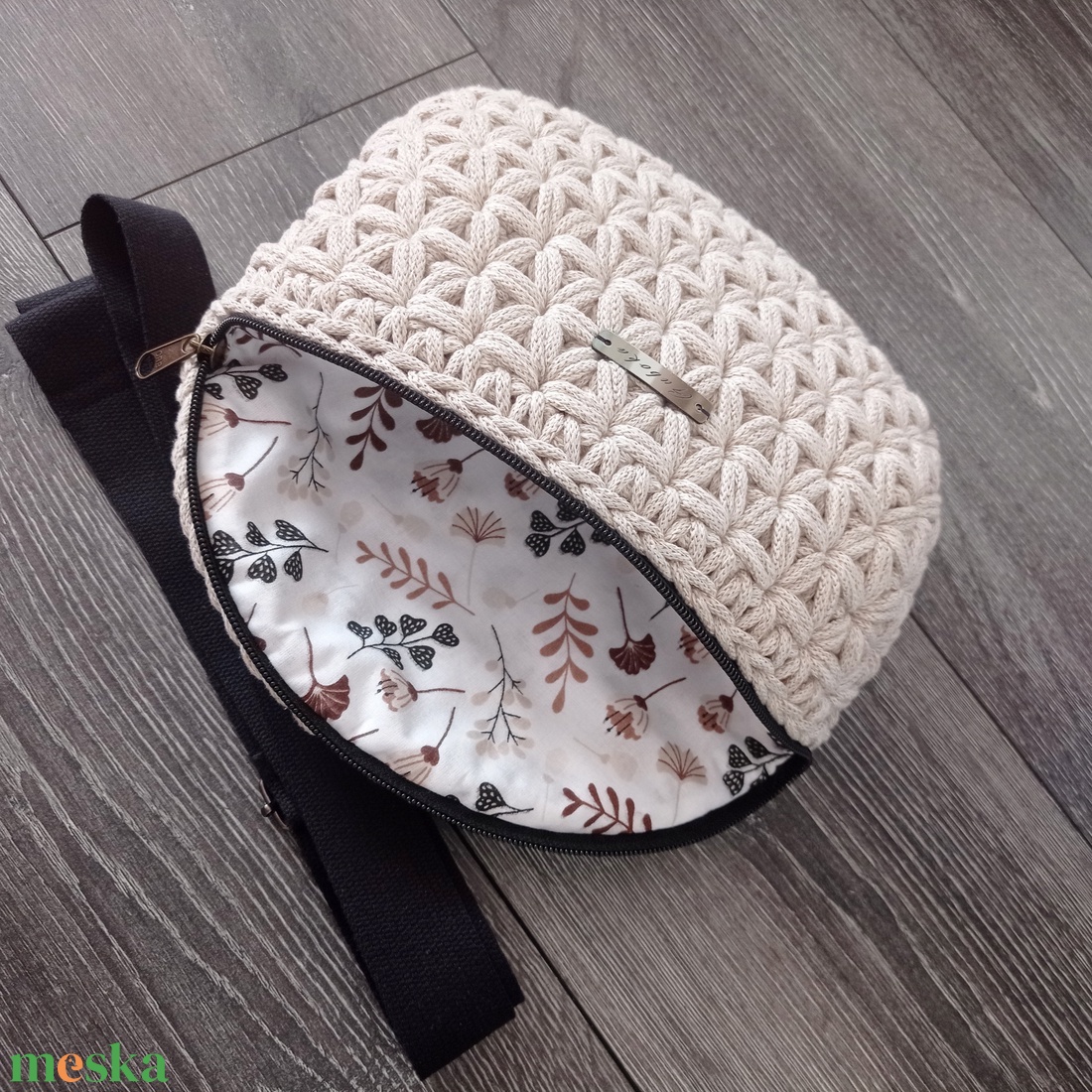 Övtáska jázmin virág mintával - táska & tok - övtáska - Meska.hu Övtáska jázmin virág mintával - táska & tok - övtáska - Meska.hu