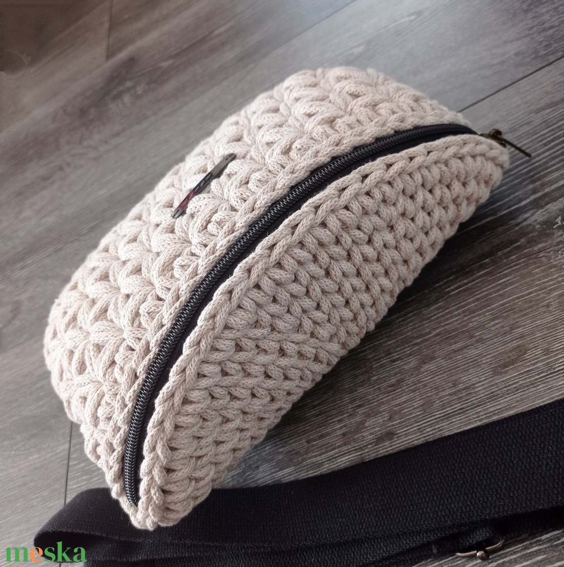 Övtáska jázmin virág mintával - táska & tok - övtáska - Meska.hu Övtáska jázmin virág mintával - táska & tok - övtáska - Meska.hu