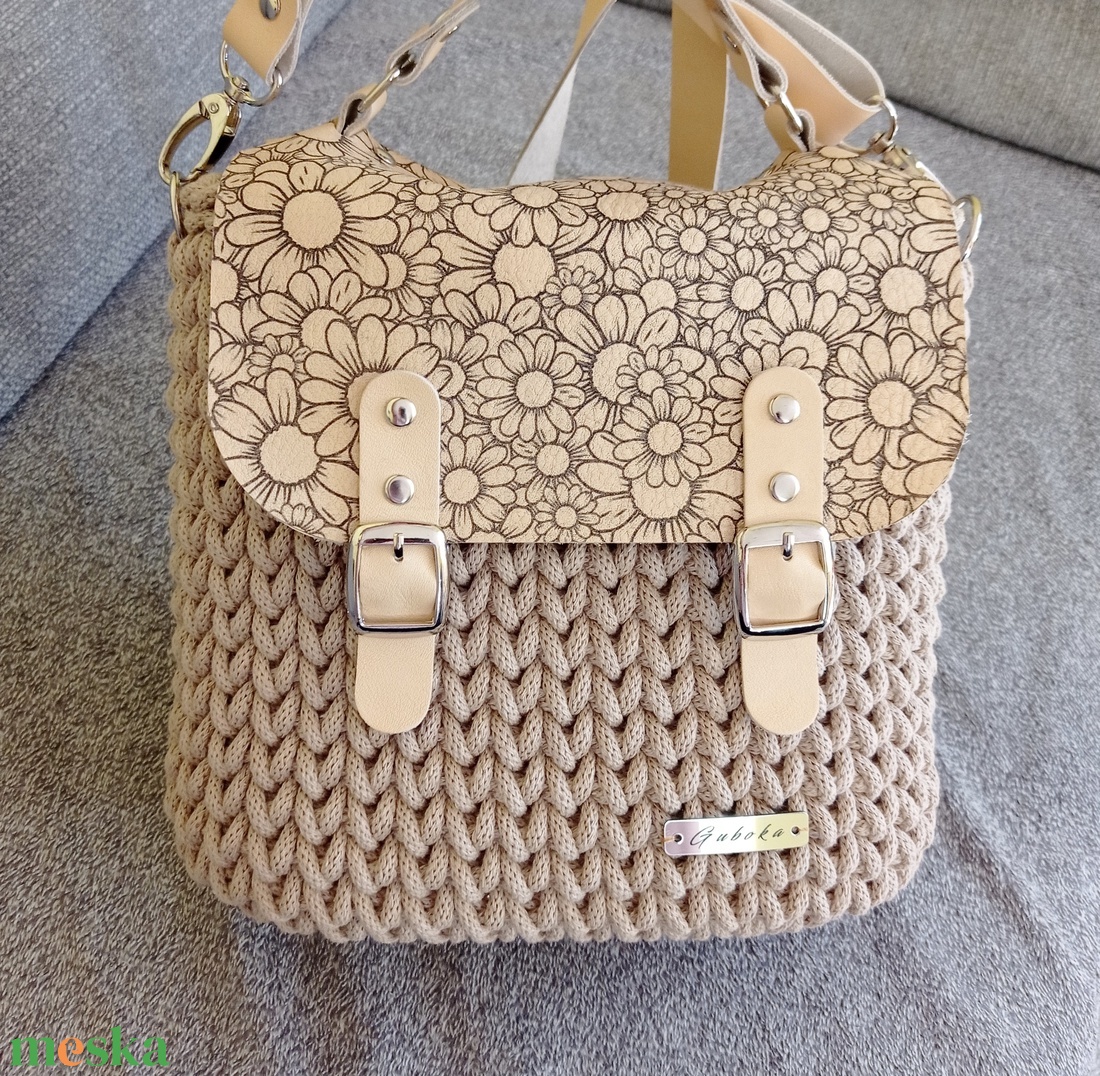 Virágos horgolt táska - táska & tok - kézitáska & válltáska - vállon átvethető táska - Meska.hu