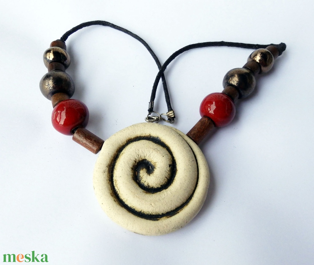 Időspirál kerámai nyaklánc - ékszer - nyaklánc - medálos nyaklánc - Meska.hu