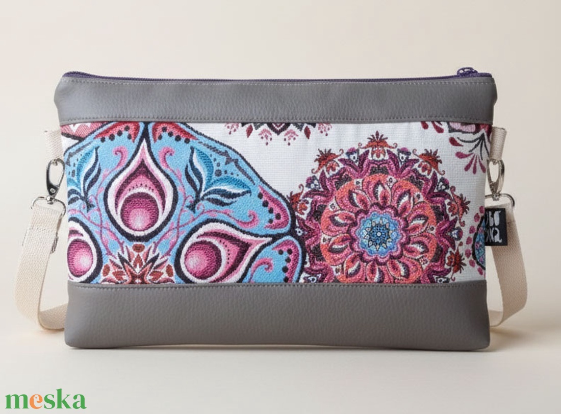 Mandalák kis crossbody táska - táska & tok - variálható táska - Meska.hu
