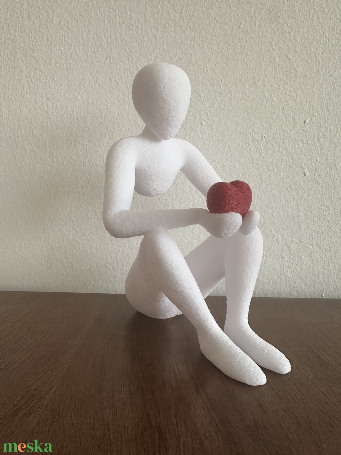 Modern absztrakt figura szívvel 3D nyomtatott dekoráció - otthon & életmód - dekoráció - dísztárgy - Meska.hu Modern absztrakt figura szívvel 3D nyomtatott dekoráció - otthon & életmód - dekoráció - dísztárgy - Meska.hu