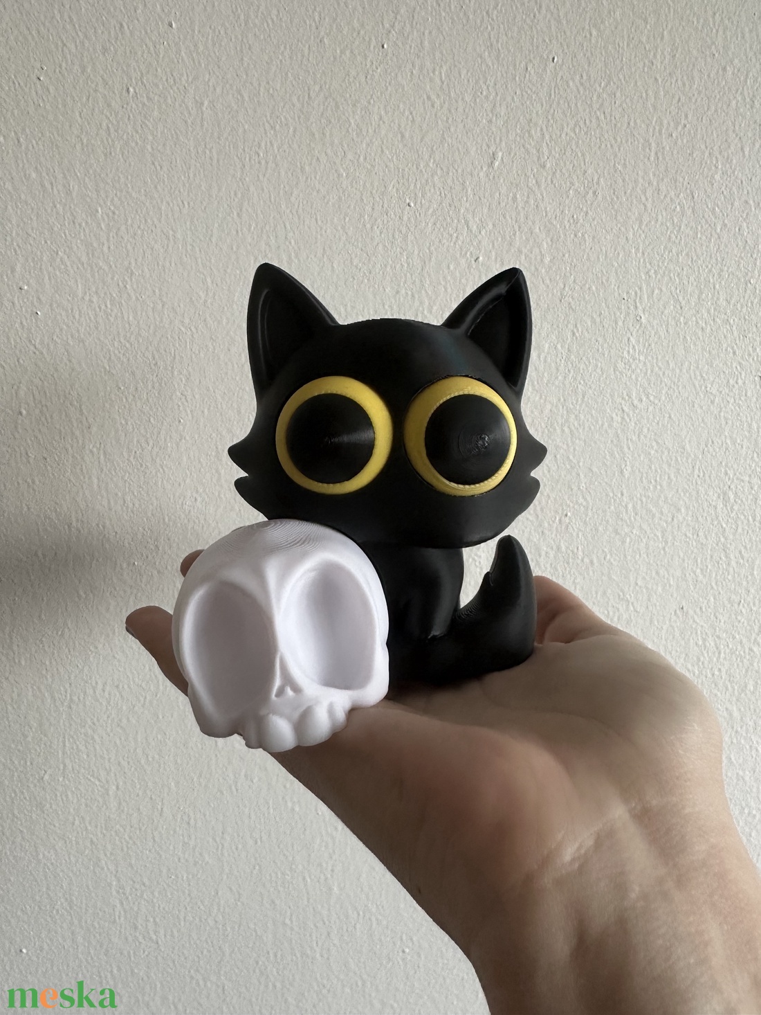 Cuki fekete cica koponyával 3D nyomtatott figura különleges dekornak - otthon & életmód - dekoráció - dísztárgy - Meska.hu Cuki fekete cica koponyával 3D nyomtatott figura különleges dekornak - otthon & életmód - dekoráció - dísztárgy - Meska.hu