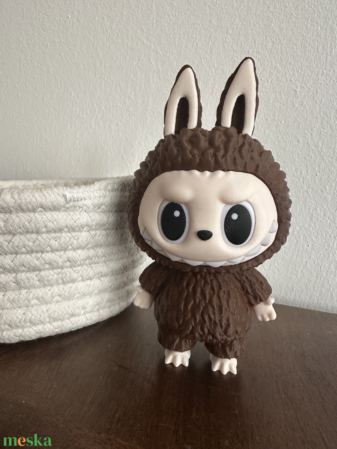 Labubu stílusú 3D nyomtatott figura (egyedi színben is kérhető) - kellékek & szerszámok - dekorációs kellékek - figurák - Meska.hu