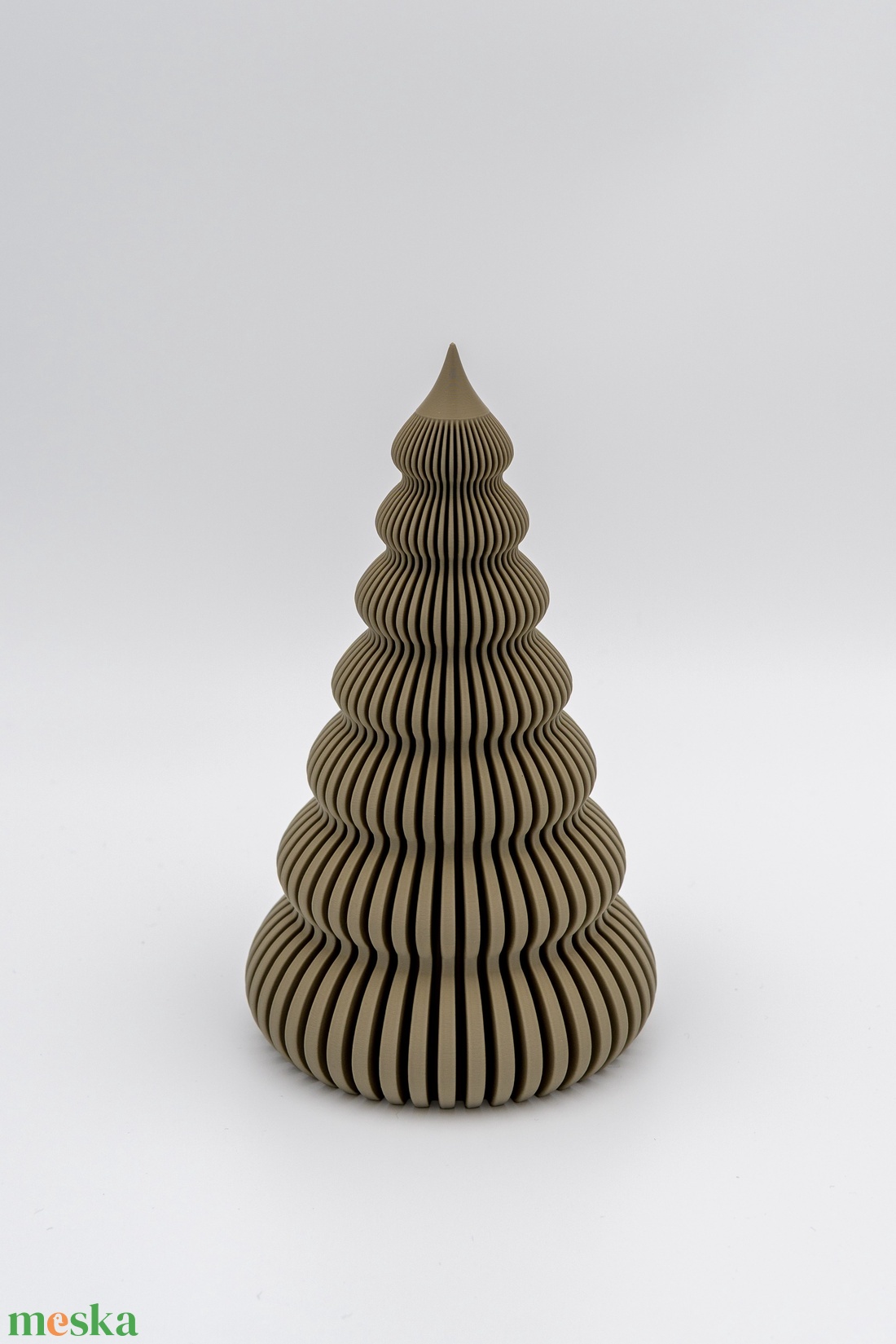 Modern csíkos karácsonyfa - LED teamécsessel - karácsony - karácsonyi lakásdekoráció - karácsonyfa, grincsfa - Meska.hu