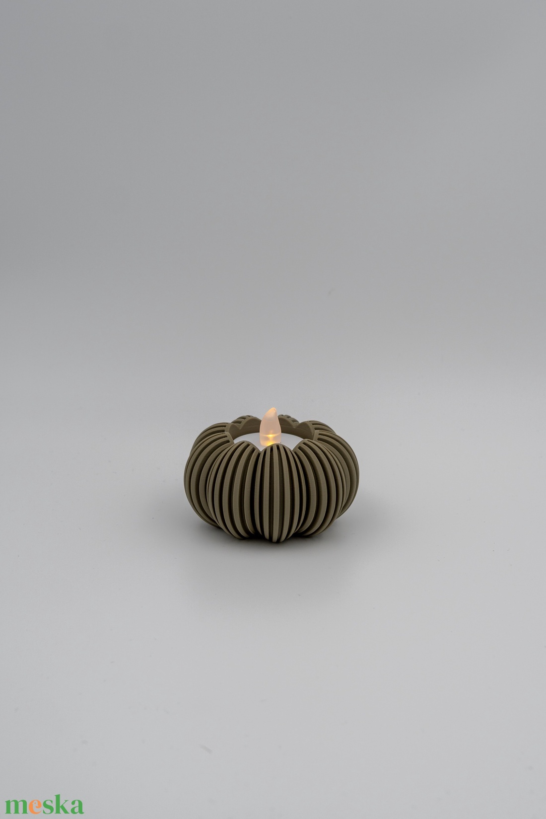 Modern, csíkos LED teamécses tartó - karácsony - karácsonyi lakásdekoráció - ünnepi asztaldekoráció - Meska.hu