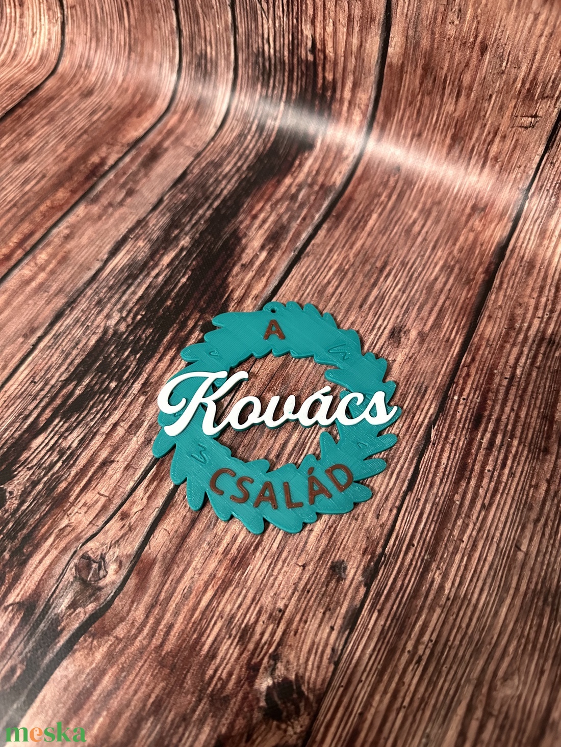 Névre szabható koszorú karácsonyfadísz  egyedi ajándék karácsonyra - karácsony - karácsonyi lakásdekoráció - karácsonyfadíszek - Meska.hu