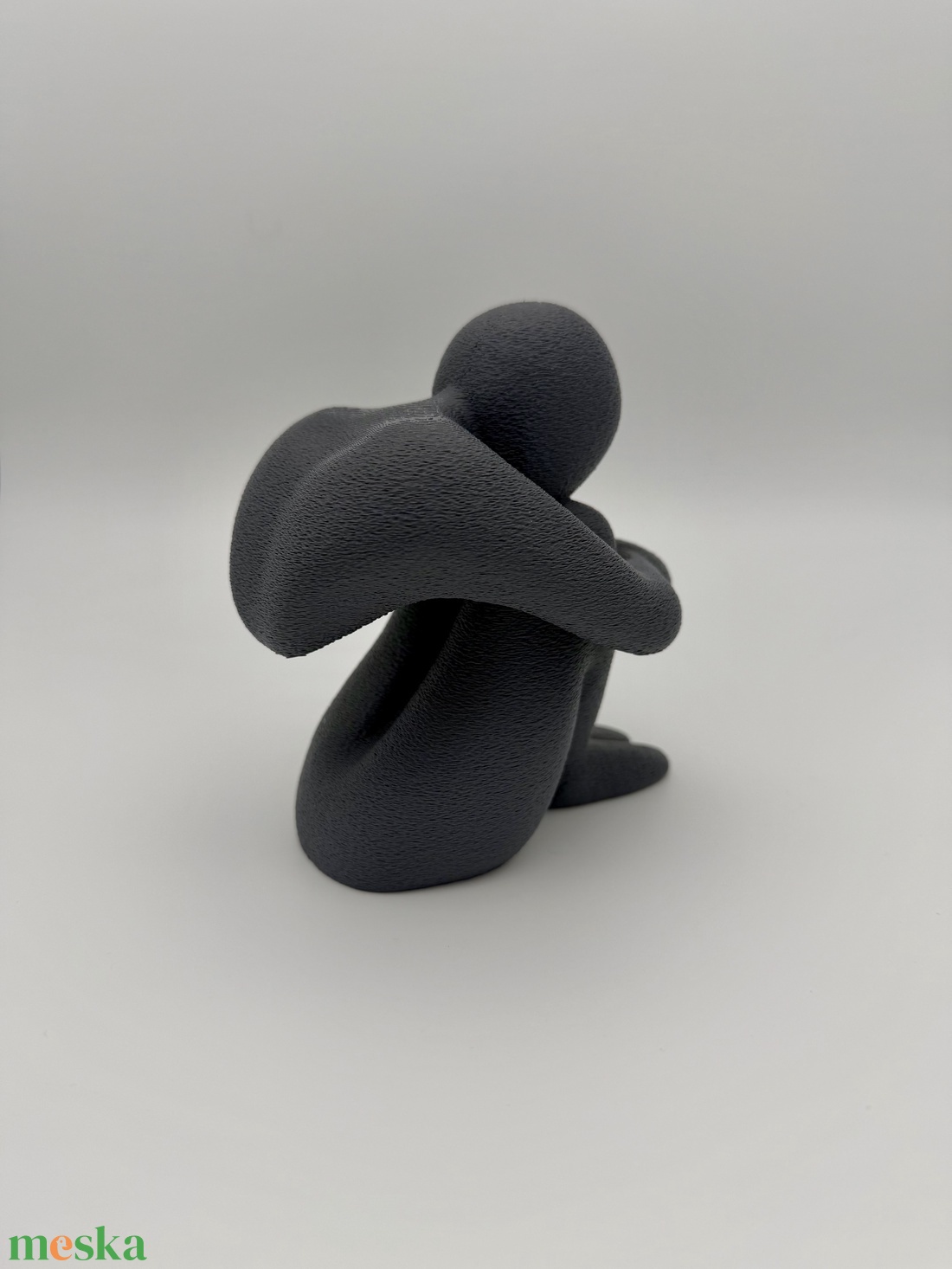 Önmagába zárkózó alak � minimalista absztrakt szobor - otthon & életmód - dekoráció - asztal és polc dekoráció - asztaldísz - Meska.hu